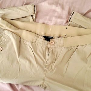 Womens Beige Capris size 20